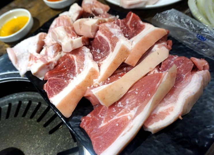  착한흑돼지 무한리필 충장로고기집 방문