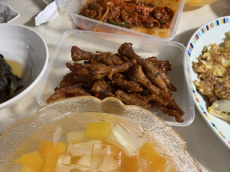 천안 성정동 매운닭발 포장해서 사이드까지 맛있게 먹기