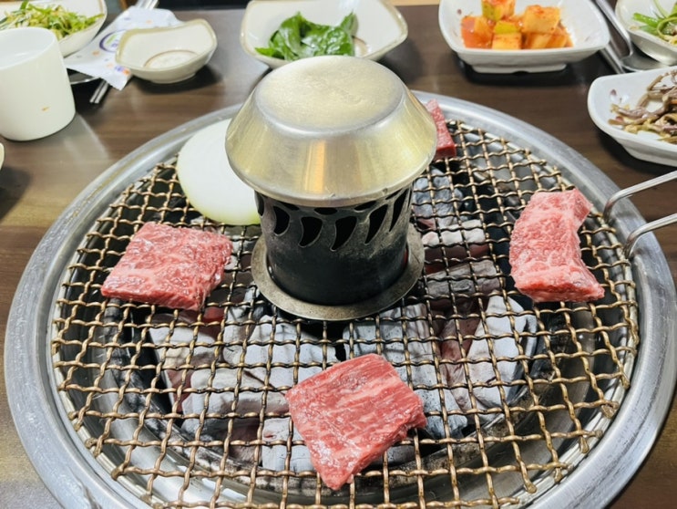  강원도 문막 회식장소로 소고기 와 삼겹살 먹을수있는  “화정”