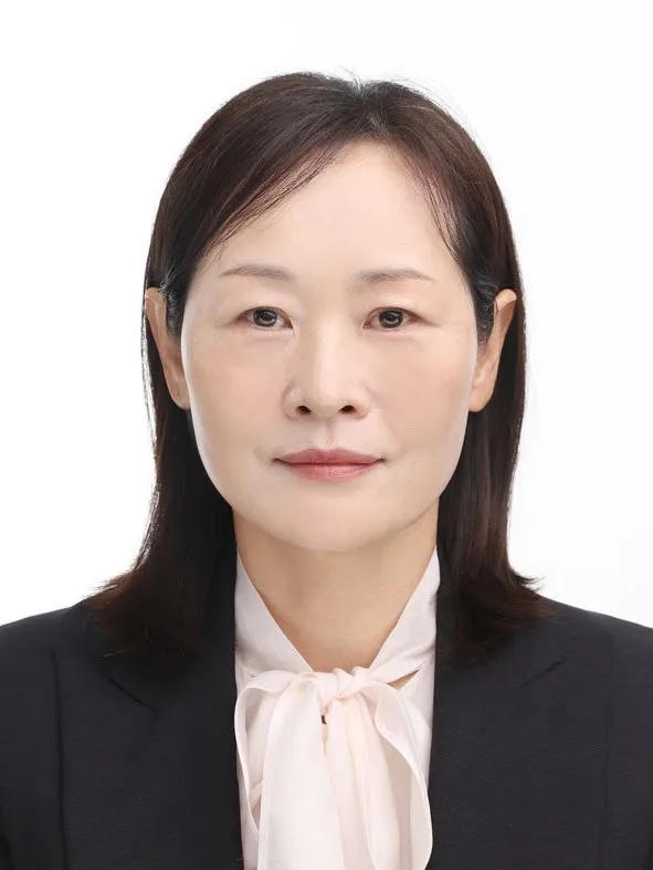  정정미 나이 판사 프로필 남편 김병식 결혼 자녀 가족 고향 재산