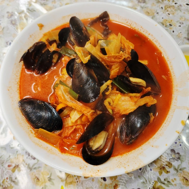  동대문 종합시장 노점 맛집 - 유진짬뽕