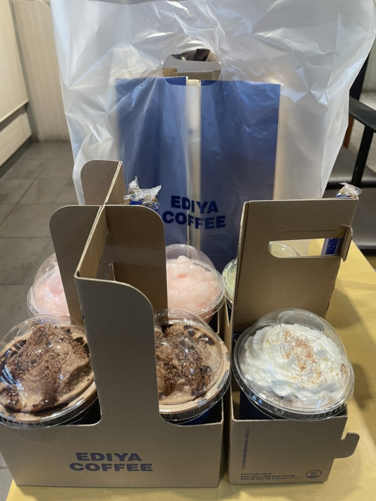  이천 카페 이디야커피 이천로데오점 플랫치노 종류도 다양
