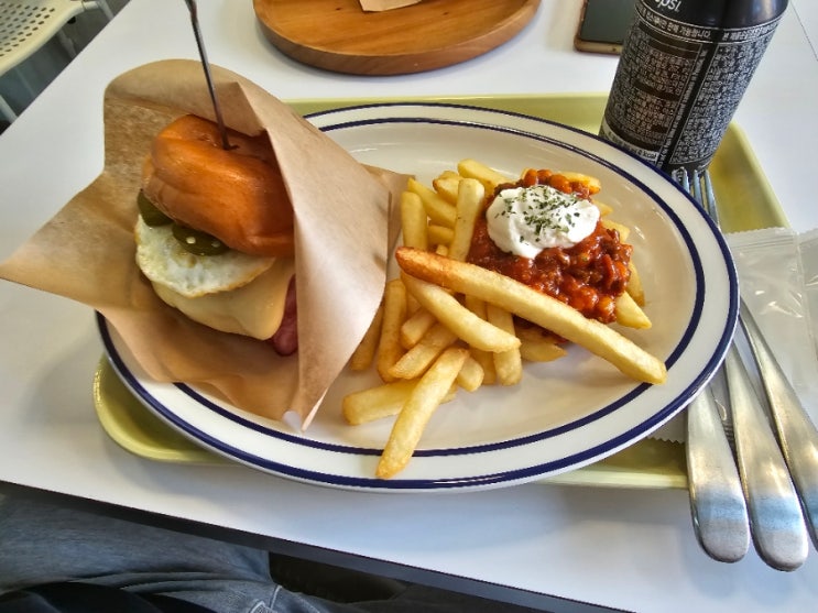  신대방삼거리 수제버거맛집을 찾았어요^^ 버거버거 내돈내산리뷰!