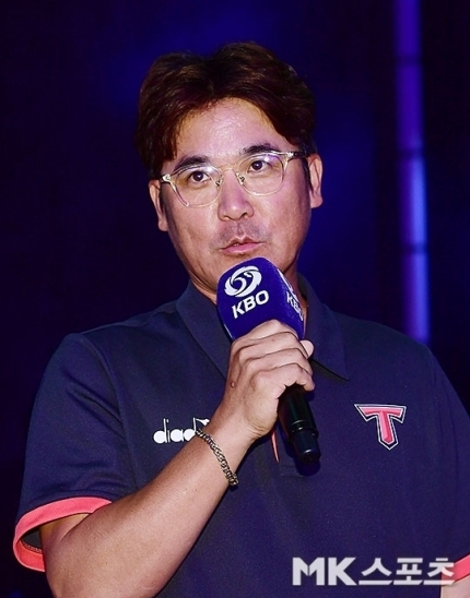 “<b>뒷돈</b>이 농담? <b>장정석</b> 단장은 돈 보내는 방식까지 알려줬다”