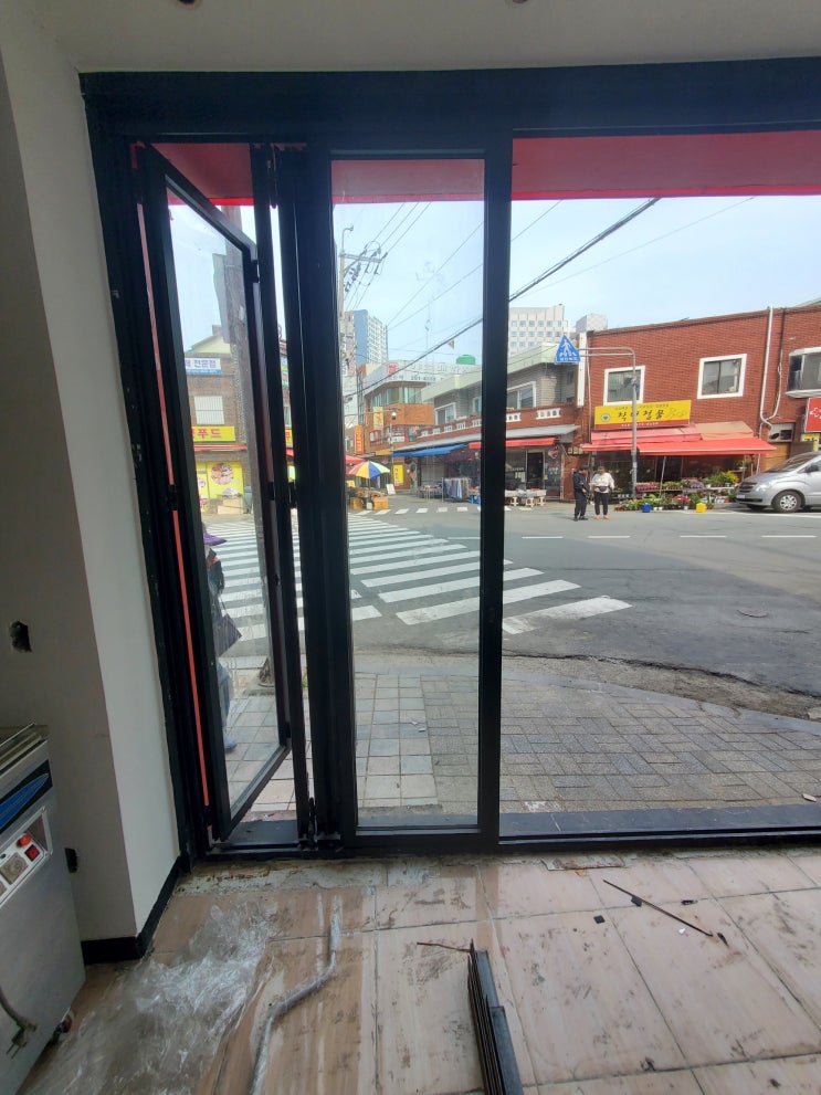  부산 사상구 폴딩도어 수리