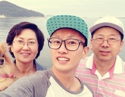  은혁 부친상 아버지 사인 엄마
