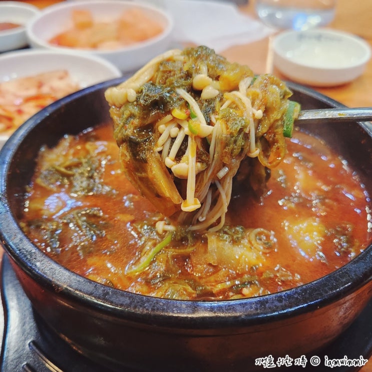 가산동 뼈해장국으로 점심 본가왕뼈감자탕 가산동 뼈해장국으로 점심 본가왕뼈감자탕