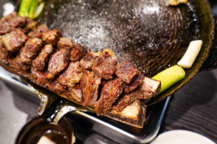  첨단 고기맛집 화원짚불구이로 정착했어요!