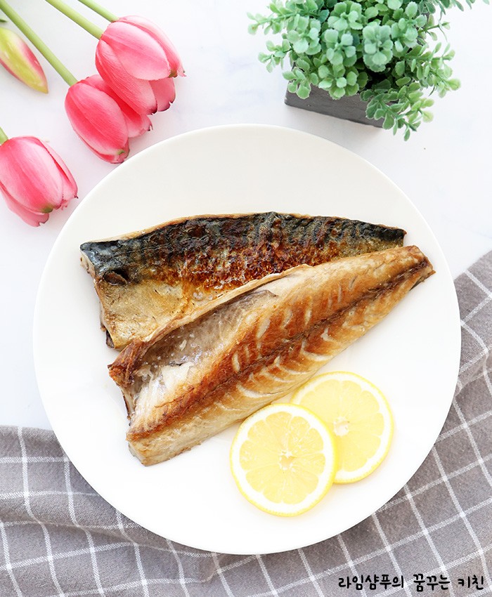 고등어구이 냉동 고등어 굽는법 굽기 비린내제거 생선구이 후라이팬 생선굽는법 : 네이버 블로그