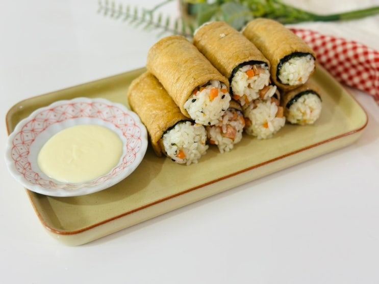  롤 유부초밥 레시피.초간단 아침식사 만들기. 맛있는 냉털 요리.직장인 도시락 메뉴.
