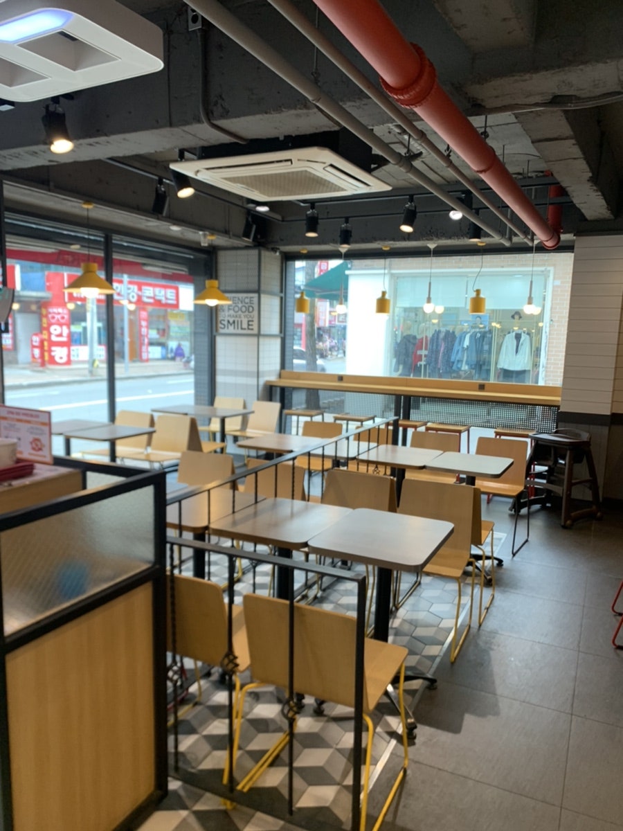 롯데리아 광주봉선점 사진 4