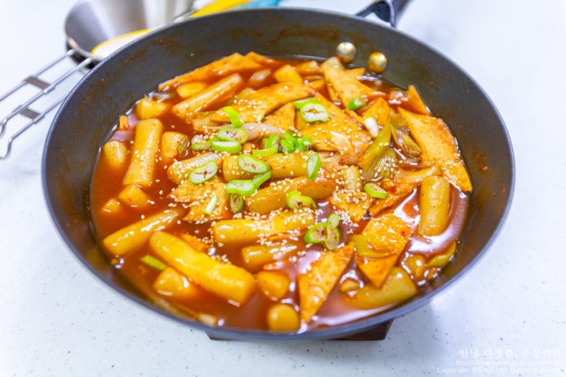 금요일 저녁메뉴 추천 밀떡볶이 레시피 쌀떡보다 밀떡! 백종원 레시피로 안매운 떡볶이 만들기 : 네이버 블로그