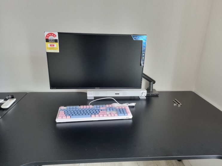  청주 컴퓨터 모니터암 설치 AMA32S PLUS USB, 게이밍모니터