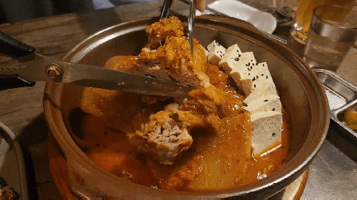 이수역 단체모임 하기 좋은 술집 추천 안주가 하나하나 다 맛있는 쏘맥의달인 20대부터 자주 갔던 맛집! 이수역 단체모임 하기 좋은 술집 추천 안주가 하나하나 다 맛있는 쏘맥의달인 20대부터 자주 갔던 맛집!