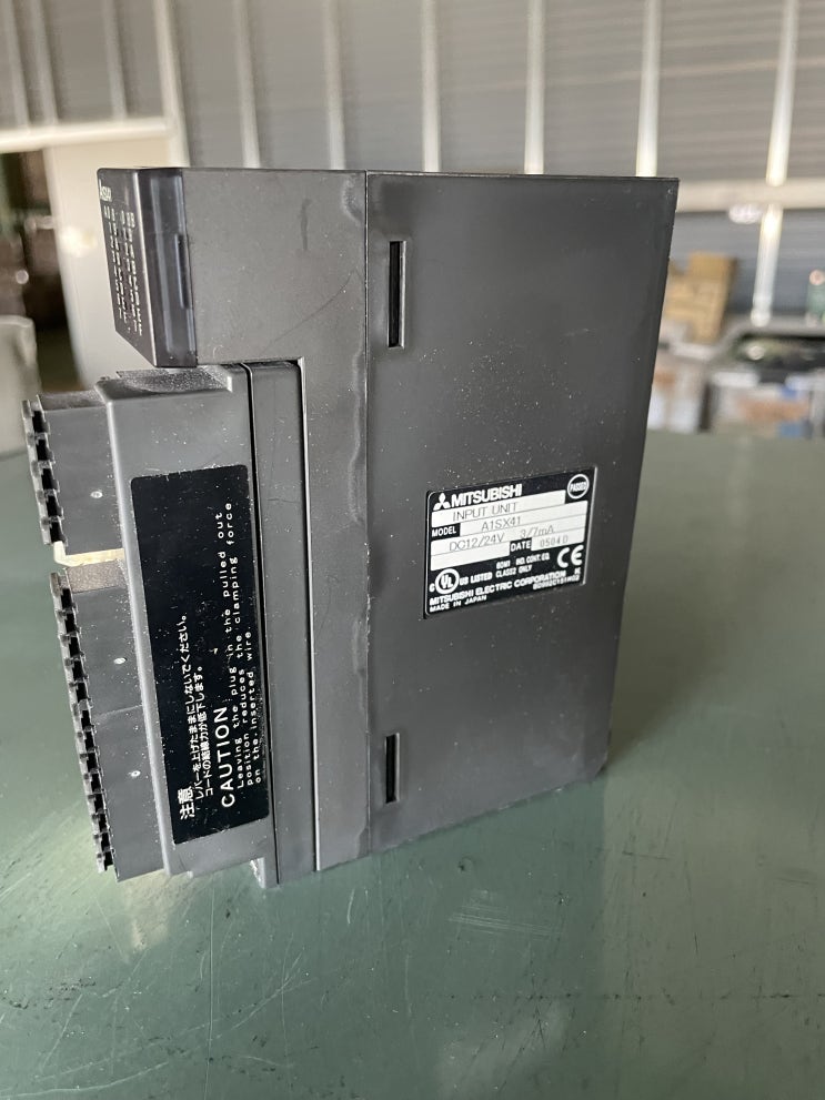  A1S-X40　MITSUBISHI　PLC　D/C INPUT UNIT(NPN)