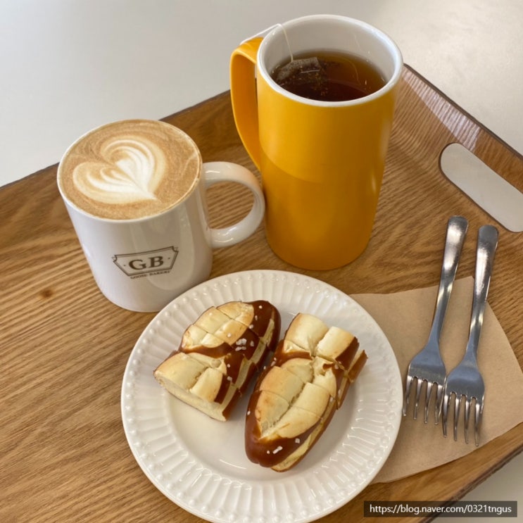  [역삼역카페] 빵 종류 많고 조용한 베이커리 카페- '구스베이커리(Goose Barkery Cafe)'