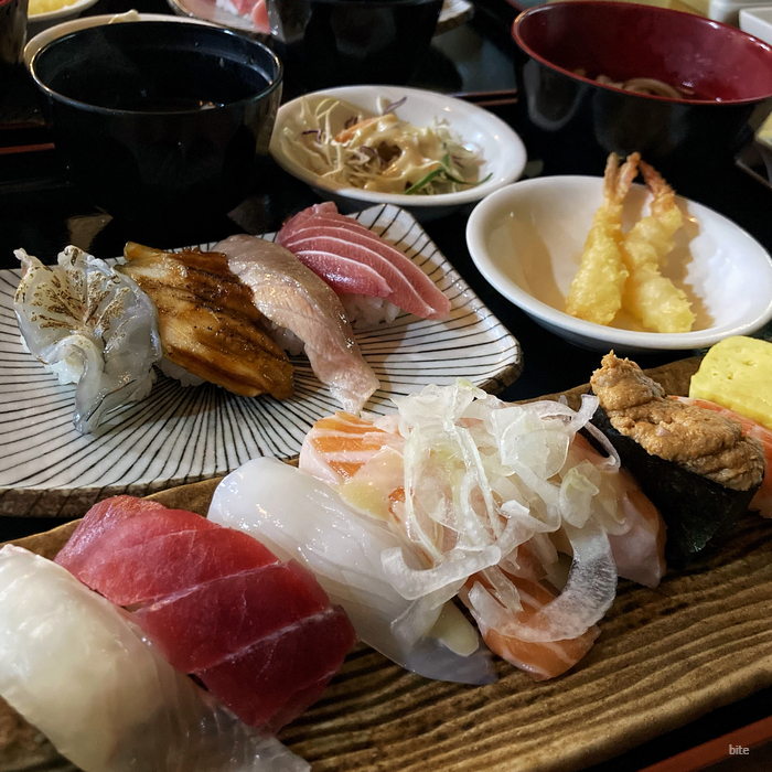  강남구청역 초밥 맛집 '스시도우' 신선하고 퀄리티 좋은 초밥 정식