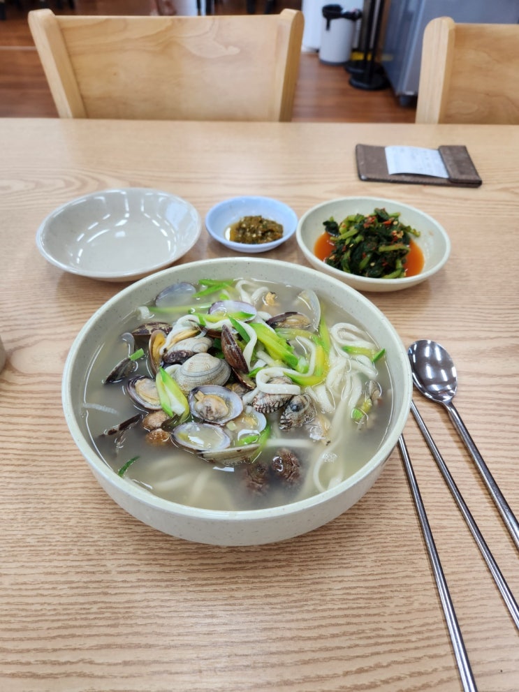  화성 비봉맛집 - 비봉 손칼국수 솔직후기