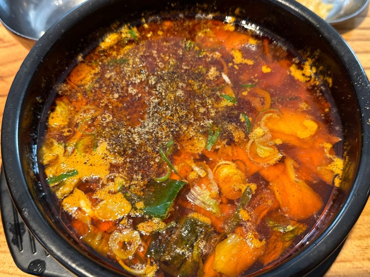  압구정로데오맛집 1974비래옥 24시간 영업 곰탕, 소내장탕, 만두 내돈내산 방문후기