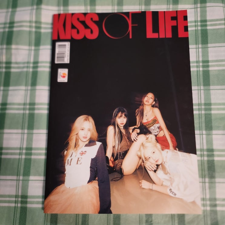 <b>키스 오브 라이프</b> 미니앨범 KISS OF LIFE 언박싱