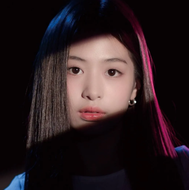 멤버 국적 나이 사진 (<b>베이비몬스터</b> 아현 로라 루카 하람 <b>아사</b>... 