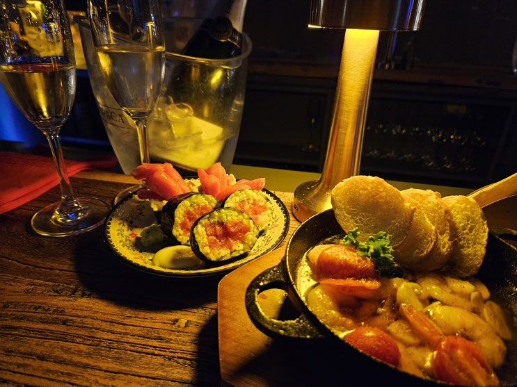  압구정 맛집 금샤빠 분위기 좋은 와인바 금토일 샴페인빠