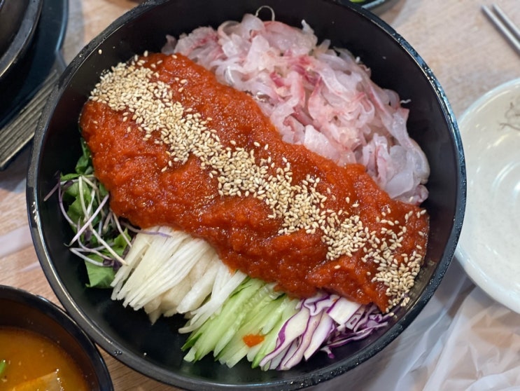  가덕도 물회 맛집 , 천성항 천성중앙횟집 참가자미물회 잡어물회