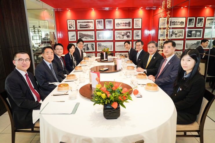 박진 장관, 영국 의회 방문, 채텀하우스, 킹스칼리지런던 라운드테이블 참석, 경제인단체 간담회 개최 박진 장관, 영국 의회 방문, 채텀하우스, 킹스칼리지런던 라운드테이블 참석, 경제인단체 간담회 개최