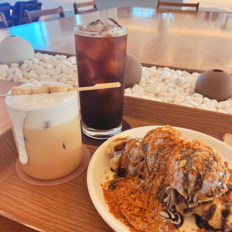   조치원카페_세종 전통 카페 떡카페로 유명한 모시울에 다녀오다.