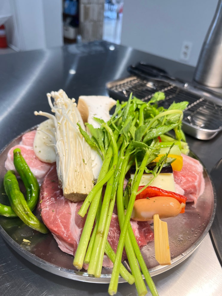  구의역 맛집 미가육 숙성삼겹살 깔끔한 고깃집 + 와인 하이볼 내돈내산 맛집 추천