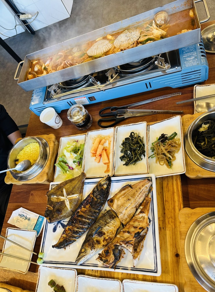  강릉 애견 동반 식당.고선생화덕생선구이.가족모임으로 참 좋았던 곳. 제주 통갈치조림과 화덕 생선구이 먹고 온 후기.