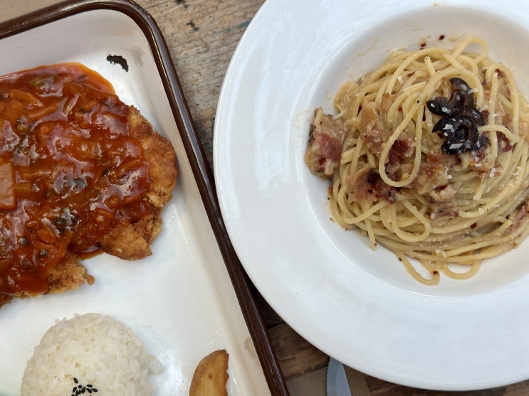  [서촌] 송스키친 :: 한옥을 개조한 경복궁역 퓨전 양식 맛집