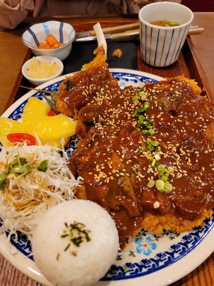 세종돈까스맛집 동백카츠 세종나성점 데이트 후기