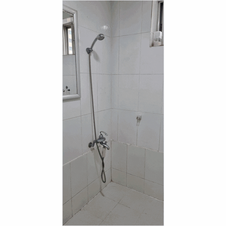 아파트 샤워실(화장실)누수 벽 줄눈 시공으로 벽에 곰팡이 제거하고 깨끗한 화장실을 만들어 보세요. 김해 화장실 줄눈시공 (예향)