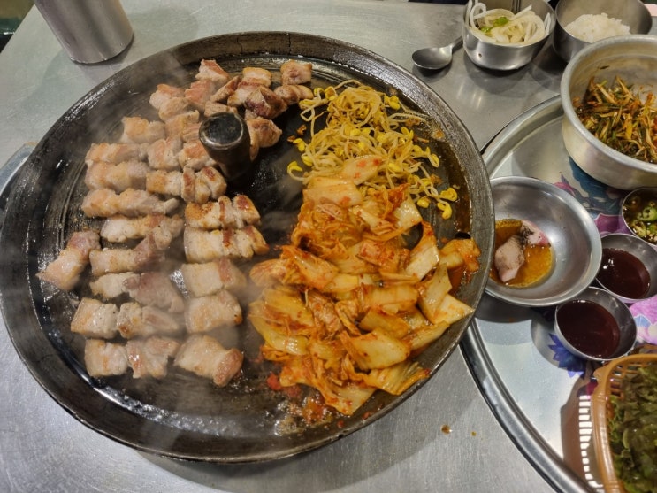  야탑 목구멍 삼겹살 맛집