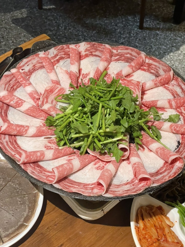  선정릉역 솥뚜껑구이 한미옥, 모임하기에 좋은 곳