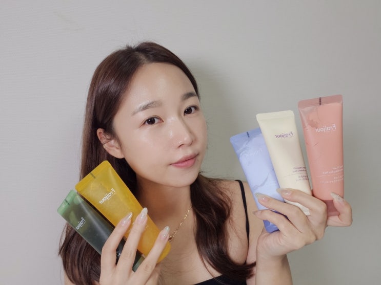  수분마스크팩 추천 프레쥬 씻는 모공 클레이팩으로 피부결 관리