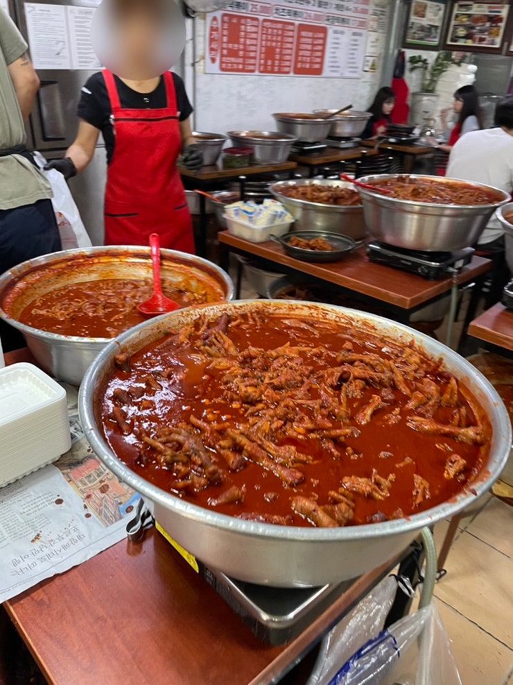  신당동ㅣ우정닭발 l 떡볶이타운의 닭발 맛집 후기