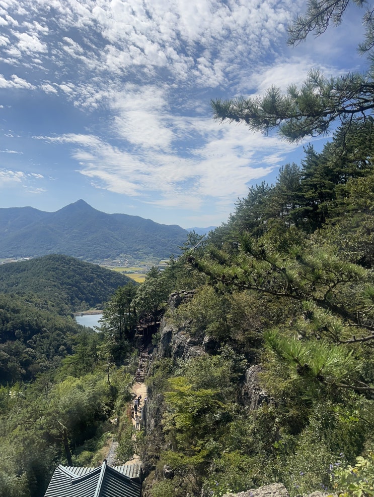  경남 고성 구절산 폭포암에 다녀왔어요.