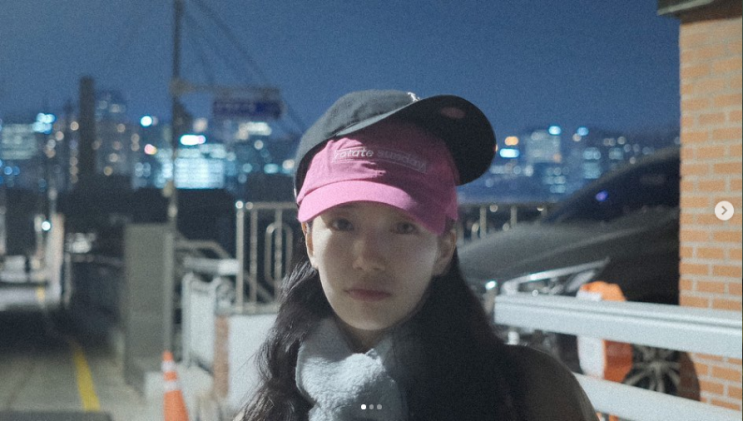  넷플릭스 이두나 수지 패션, 가을 겨울 수지 사복 패션 필카