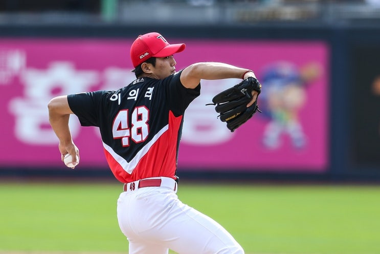 불씨 이어가 / 이의리 5.1이닝 1실점 / 9회 캡틴 <b>김선빈 결승타</b> !