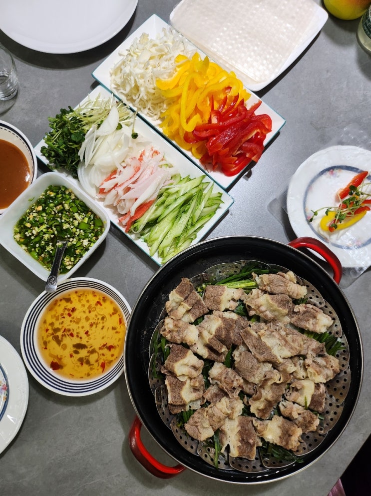  231004 갈치구이 김치찌개 오트밀밥 카페베네 아이스박스 케이크 월남쌈 차돌찜