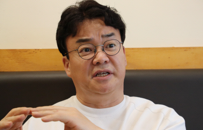 백종원 넷플릭스 요리 서바이벌 예능 제작 무명요리사 오로지 맛으로 승부 신청서 백종원 넷플릭스 요리 서바이벌 예능 제작 무명요리사 오로지 맛으로 승부 신청서