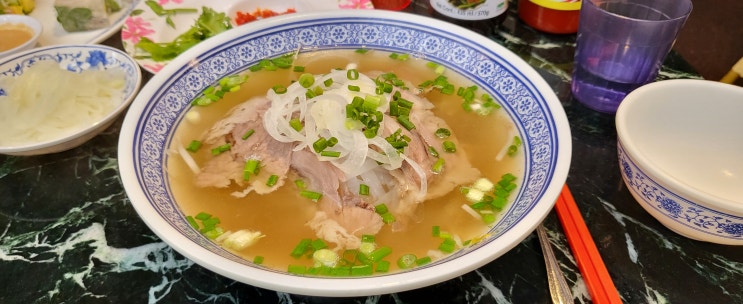  #콴안다오 가로수길점/신사 쌀국수맛집·베트남음식 :-)
