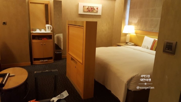  4박 5일 대만 여행 일정 3일차 | 루메이 부티크 호텔 | 예스진지 고복수 택시투어 | 새우맛집 키키레스토랑 | 로얄파리 전신마사지