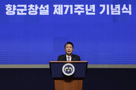 “<b>가짜뉴스</b>·허위조작이 <b>민주주의</b>·안보 위협”…칼 뽑은... 
