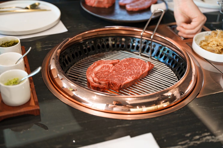  논현동한우, 더바른 넘버나인에서 맛있게 먹었어요!