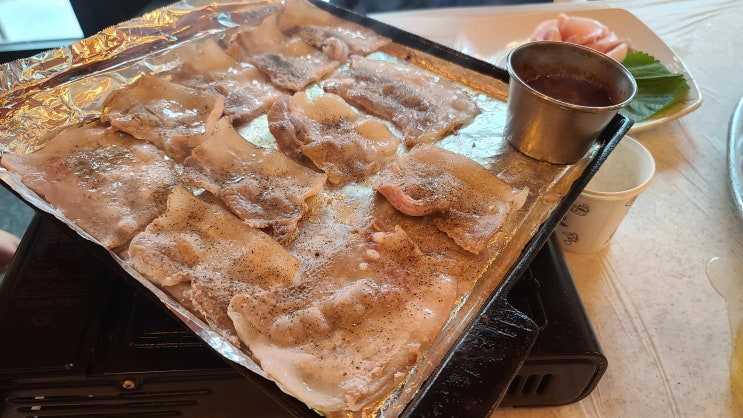  청담 맛집,제주도 흑돼지 삼겹살을 맛볼 수 있는 "영동교집" 청담직영점