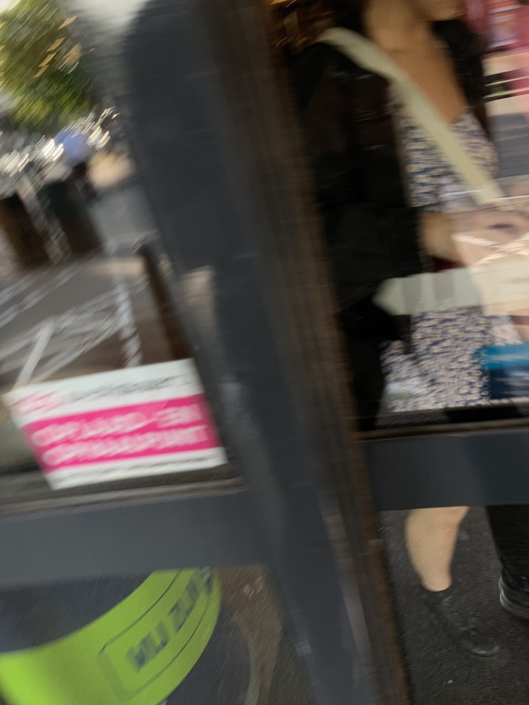 지나가는 길에 마트 Albert Heijn 방문 - 배앓이 젖병 디프락스 지나가는 길에 마트 Albert Heijn 방문 - 배앓이 젖병 디프락스