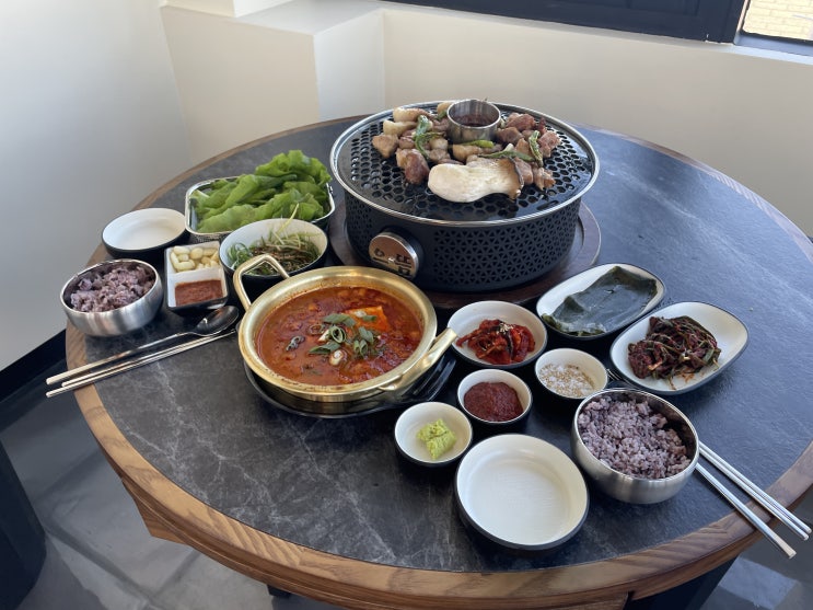  [제주맛집]분위기 좋은 제주공항 근처 맛집 오션뷰 제주 흑돼지 맛집 으뜸 제주공항점